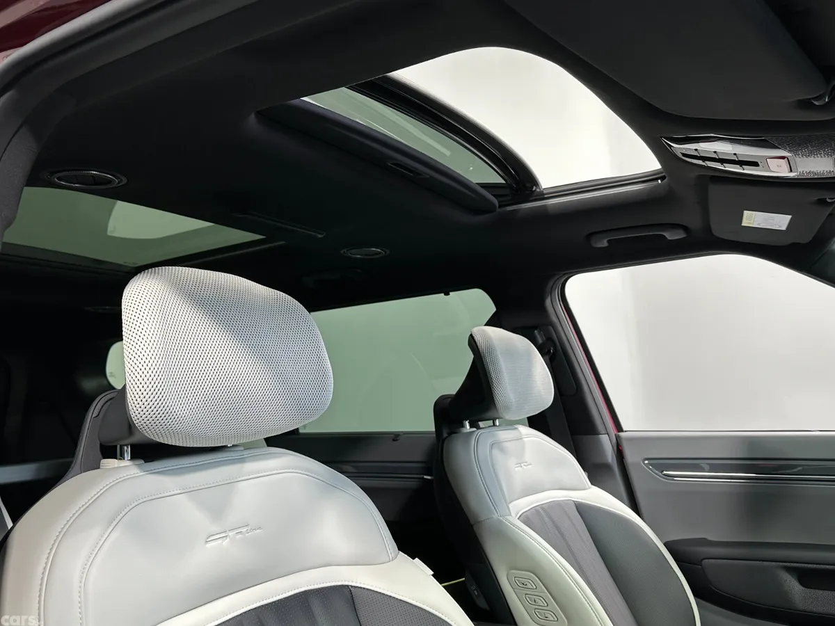 Kia EV9 SUV, Electric, 2026, Red