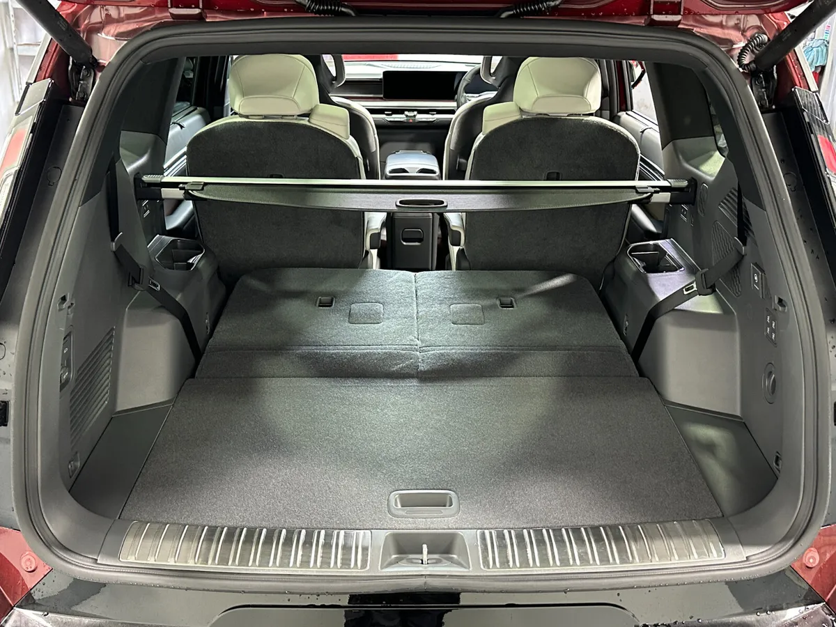 Kia EV9 SUV, Electric, 2026, Red