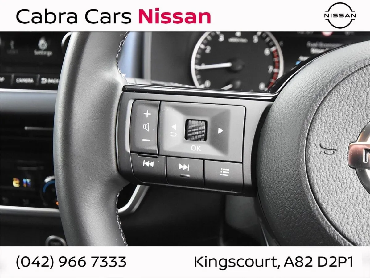 Nissan Qashqai MPV, Petrol, 2022, Grey