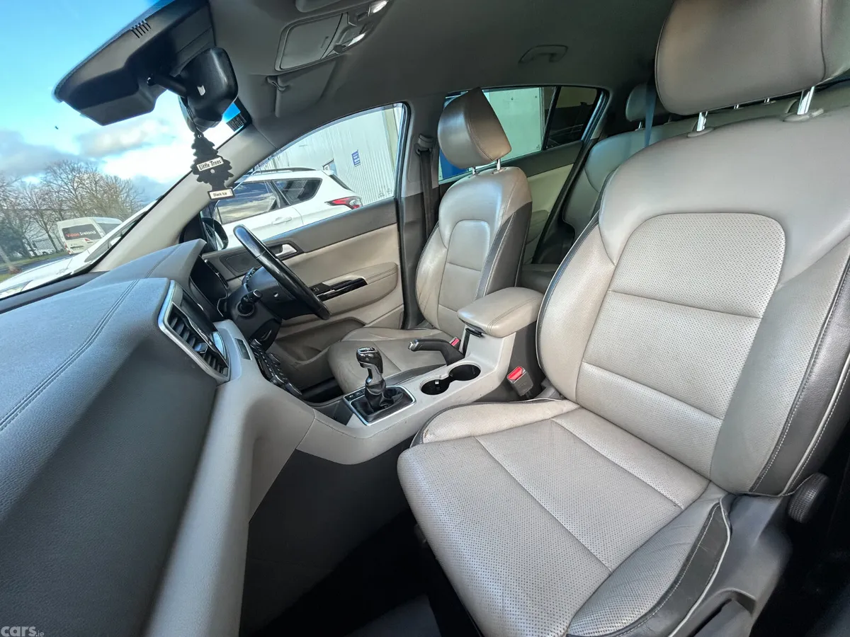 Kia Sportage SUV, Diesel, 2018, Blue