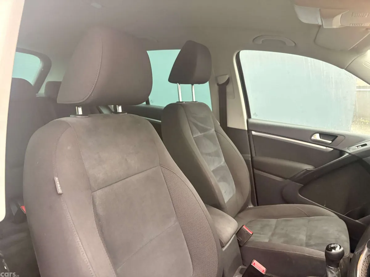 Volkswagen Tiguan SUV, Diesel, 2014, Black