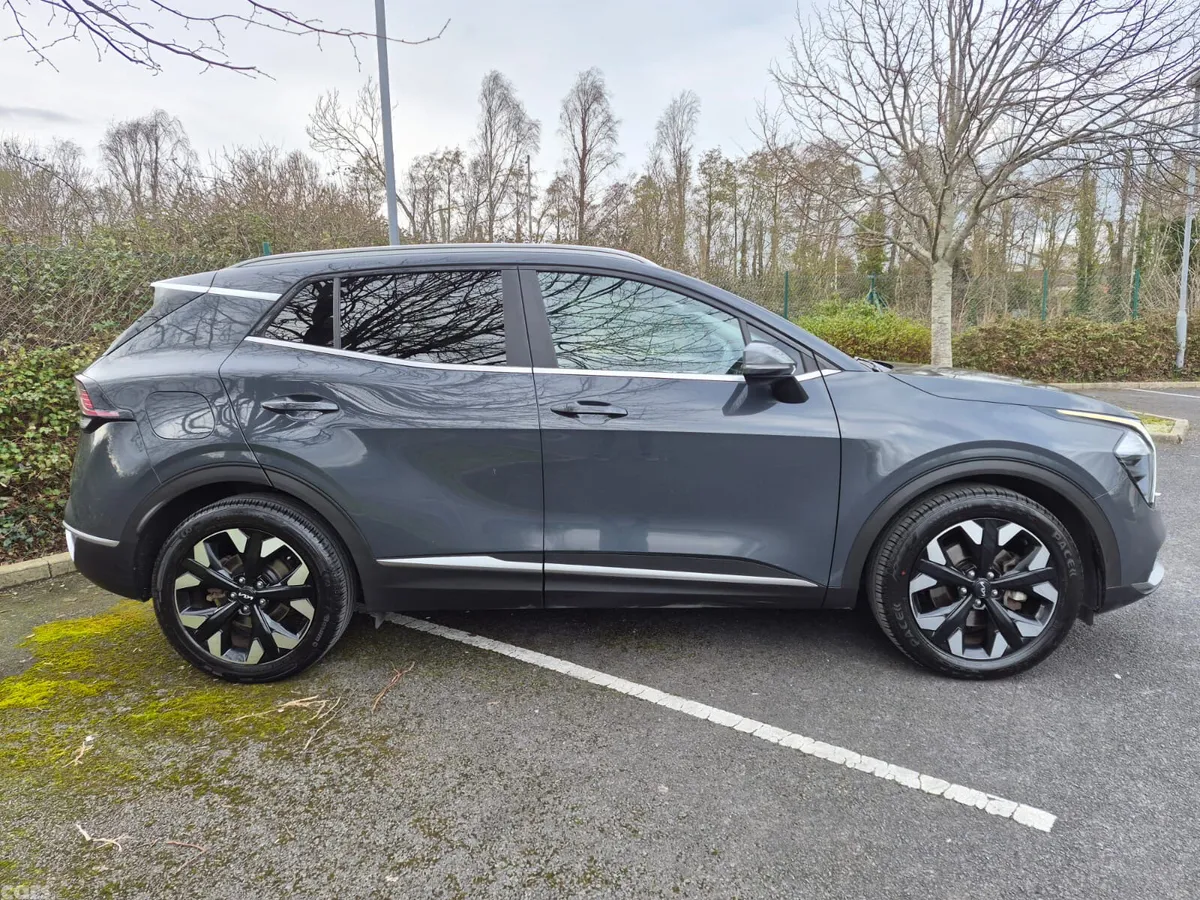 Kia Sportage SUV, Petrol Plug-in Hybrid, 2023, Grey