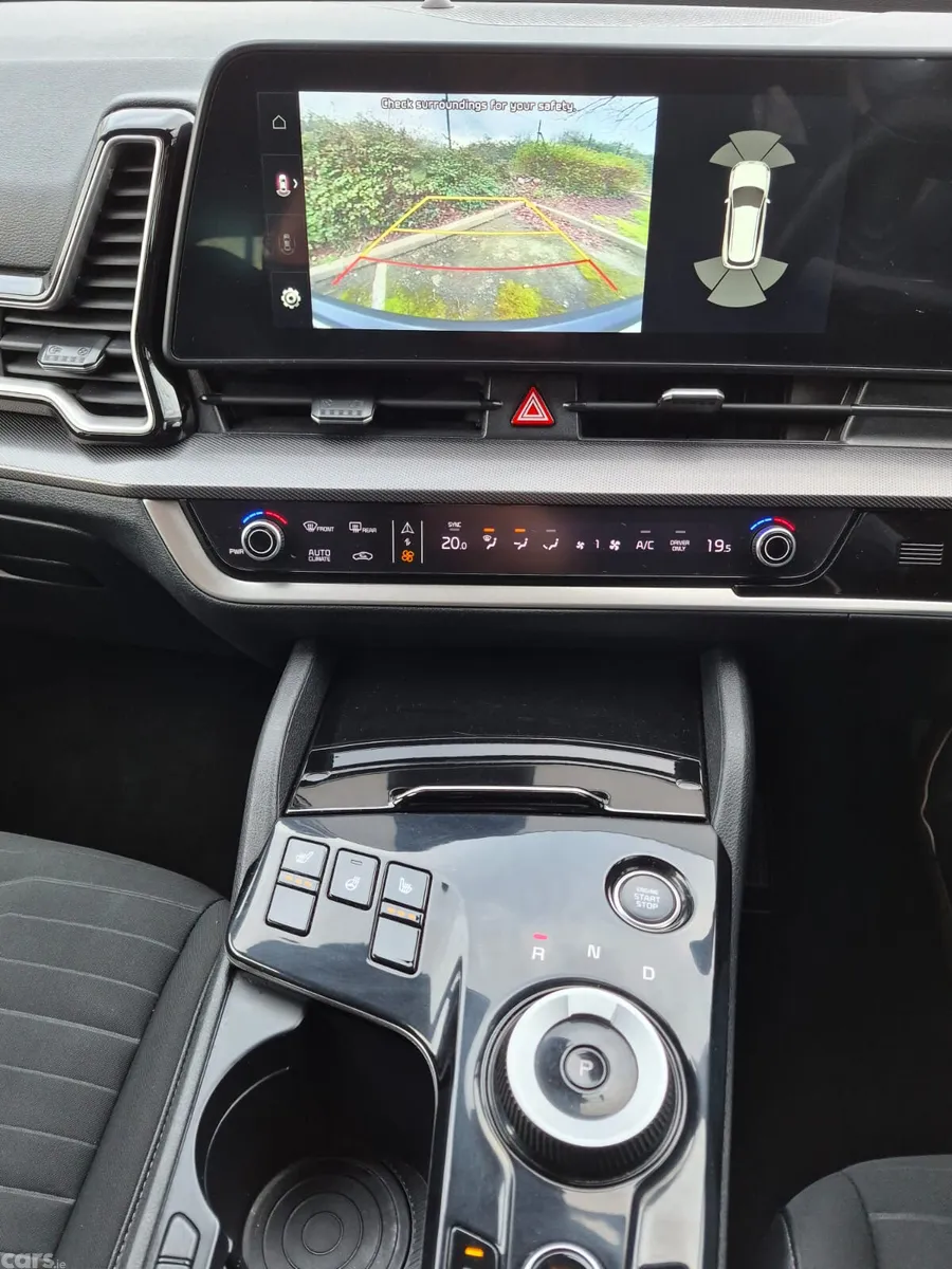 Kia Sportage SUV, Petrol Plug-in Hybrid, 2023, Grey