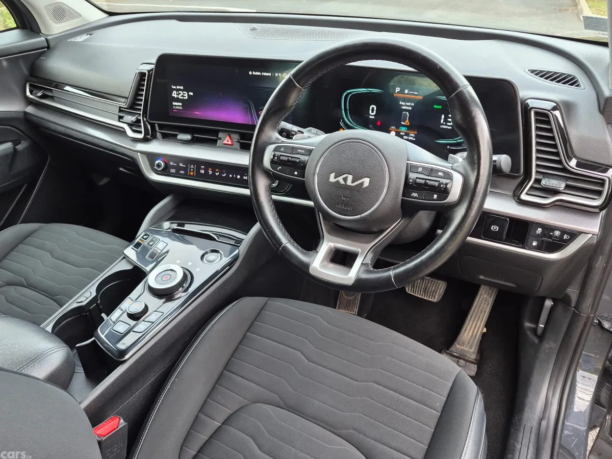 Kia Sportage SUV, Petrol Plug-in Hybrid, 2023, Grey