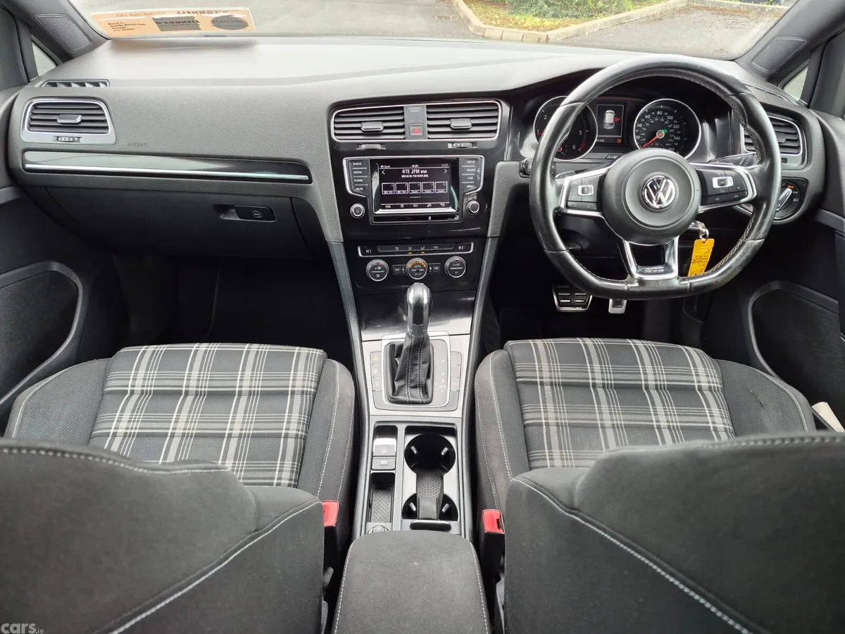 Volkswagen Golf Hatchback, Diesel, 2013, White