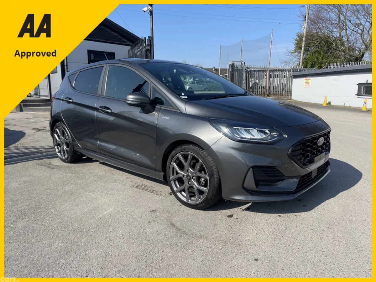 Ford Fiesta Hatchback, Petrol, 2023, Grey