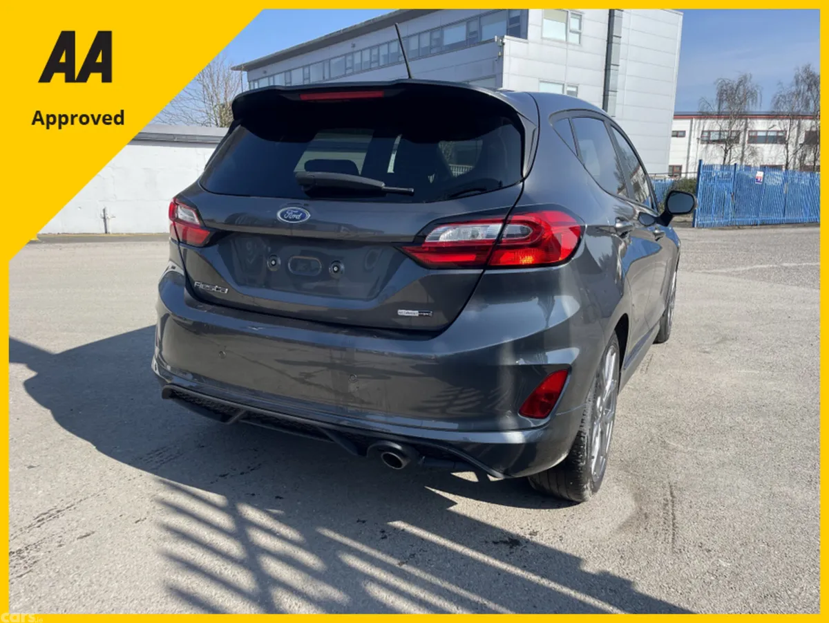 Ford Fiesta Hatchback, Petrol, 2023, Grey