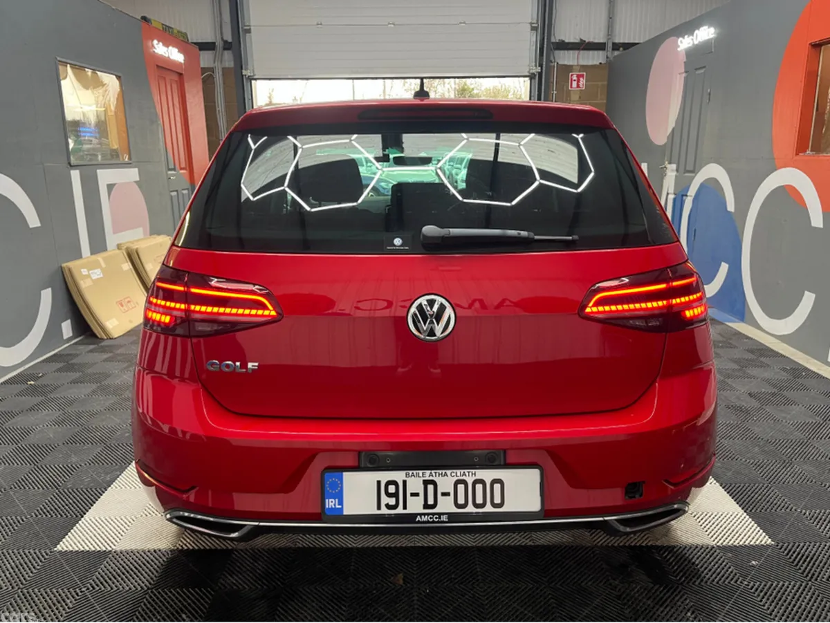 Volkswagen Golf Hatchback, Petrol, 2019, Red