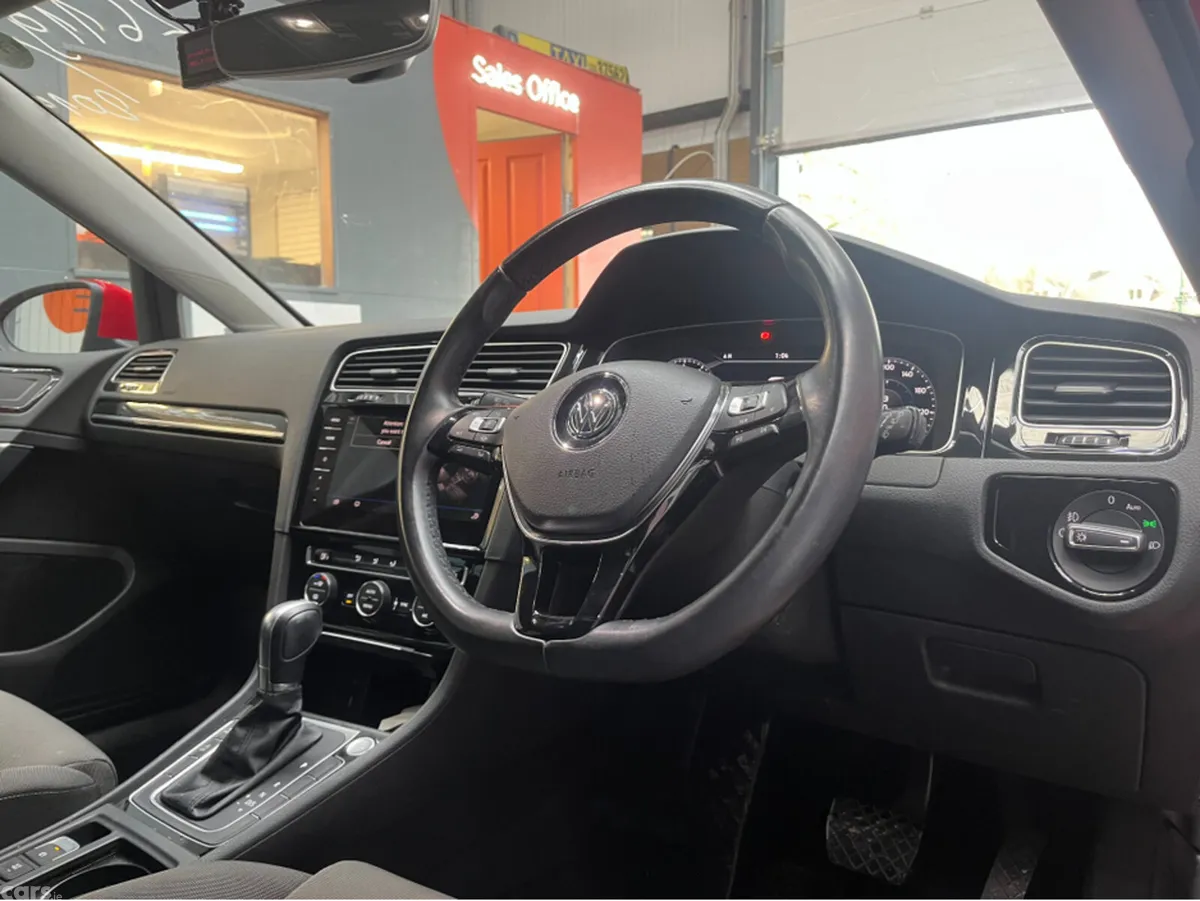 Volkswagen Golf Hatchback, Petrol, 2019, Red