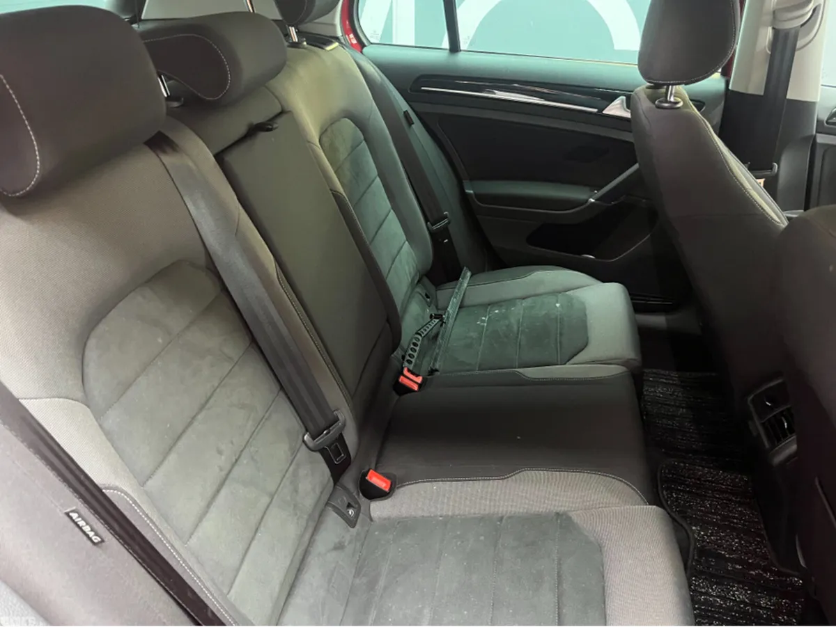 Volkswagen Golf Hatchback, Petrol, 2019, Red