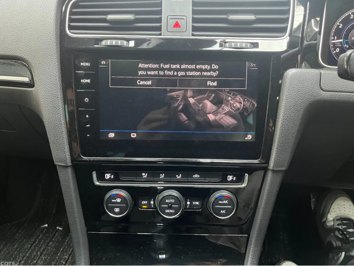 Volkswagen Golf Hatchback, Petrol, 2019, Red