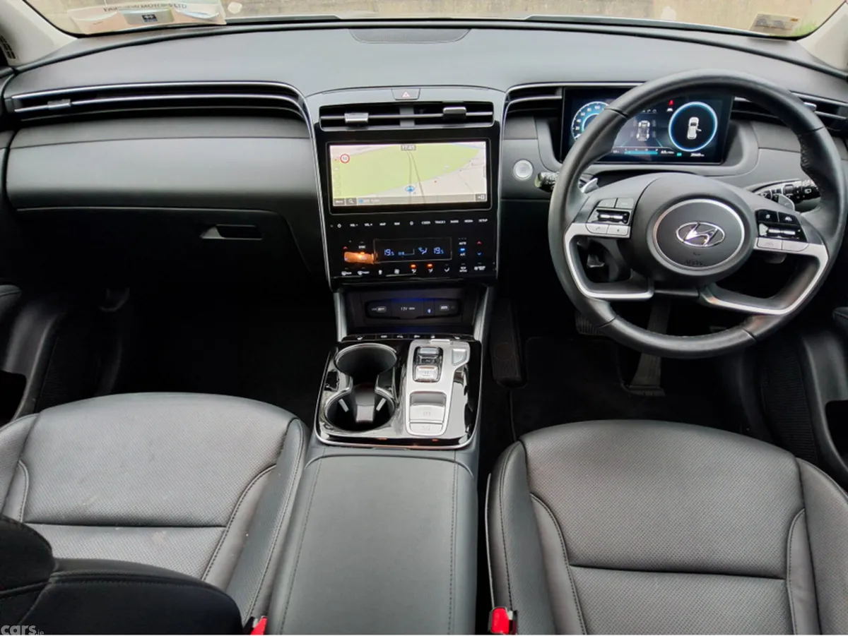 Hyundai Tucson SUV, Petrol Plug-in Hybrid, 2023, Silver
