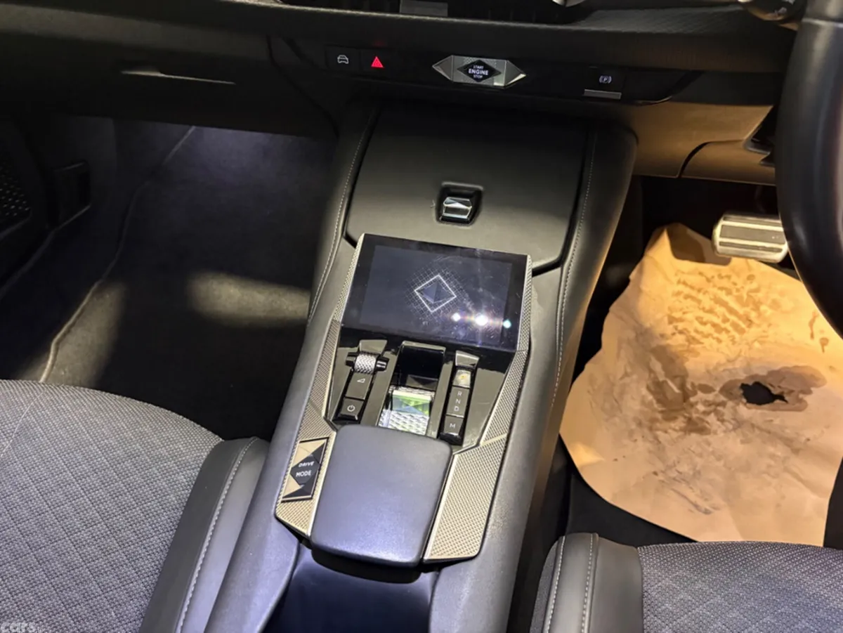 DS Automobiles DS 4 Saloon, Diesel, 2022, White