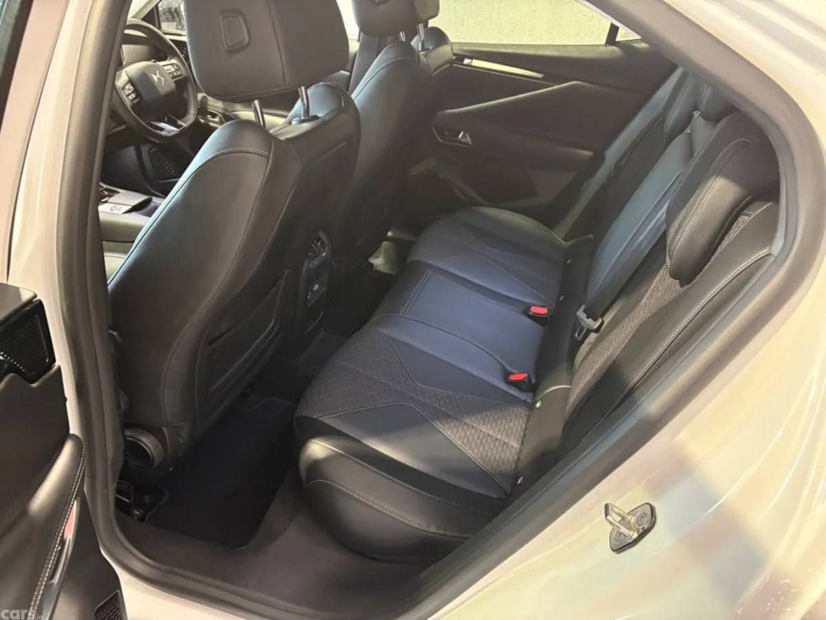 DS Automobiles DS 4 Saloon, Diesel, 2022, White