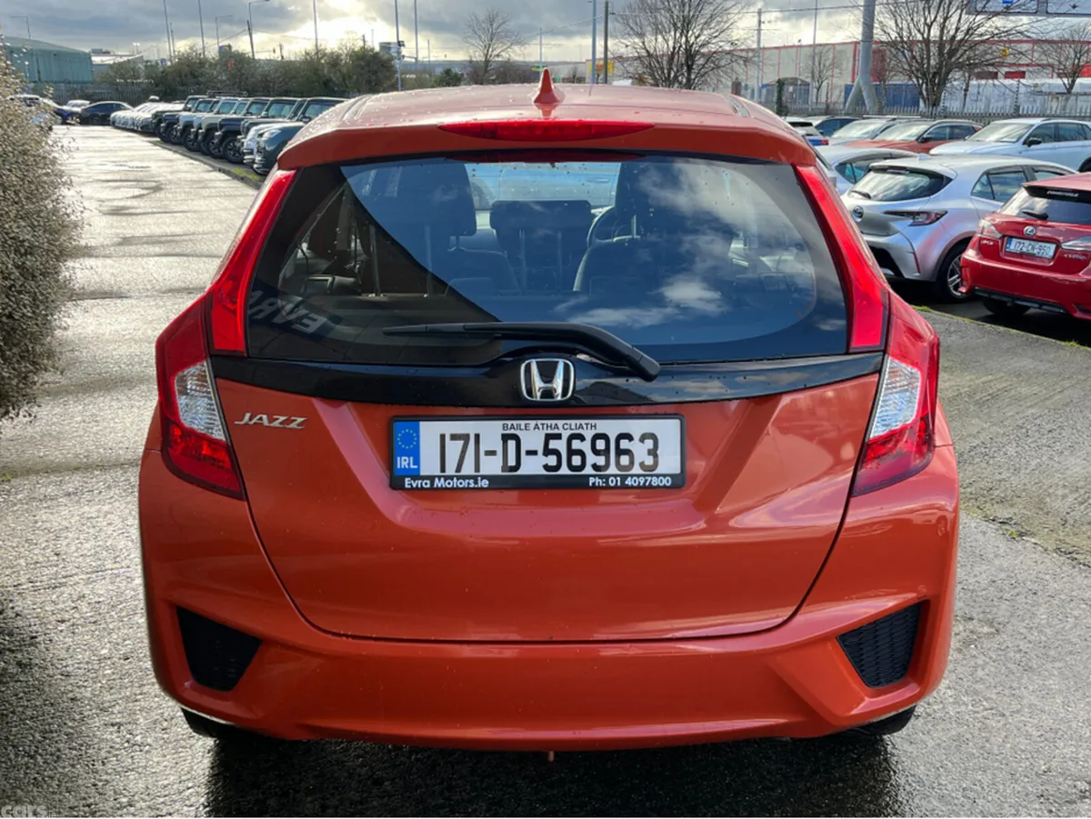 Honda Jazz Hatchback, Petrol, 2017, Orange