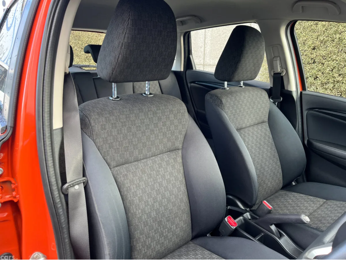 Honda Jazz Hatchback, Petrol, 2017, Orange