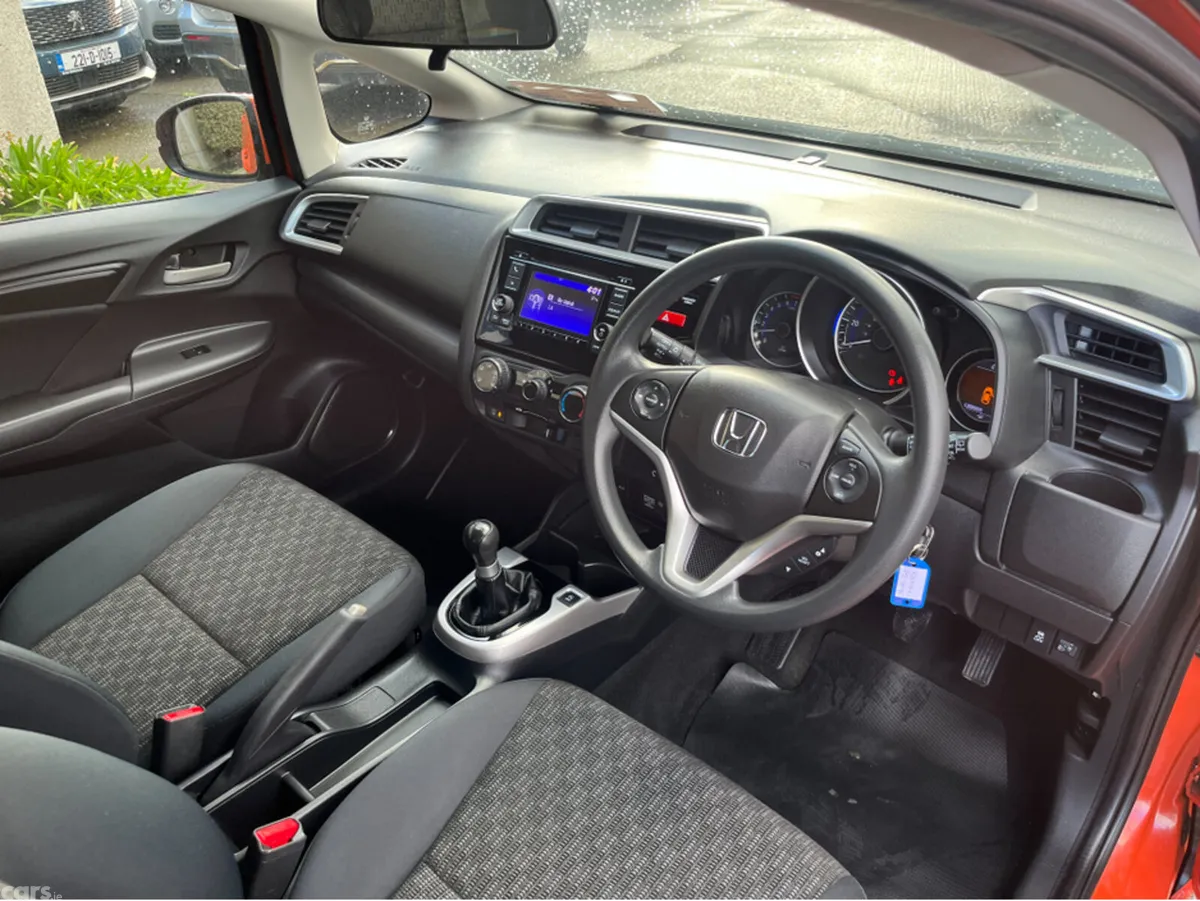 Honda Jazz Hatchback, Petrol, 2017, Orange