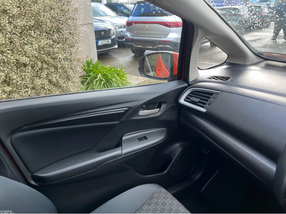 Honda Jazz Hatchback, Petrol, 2017, Orange