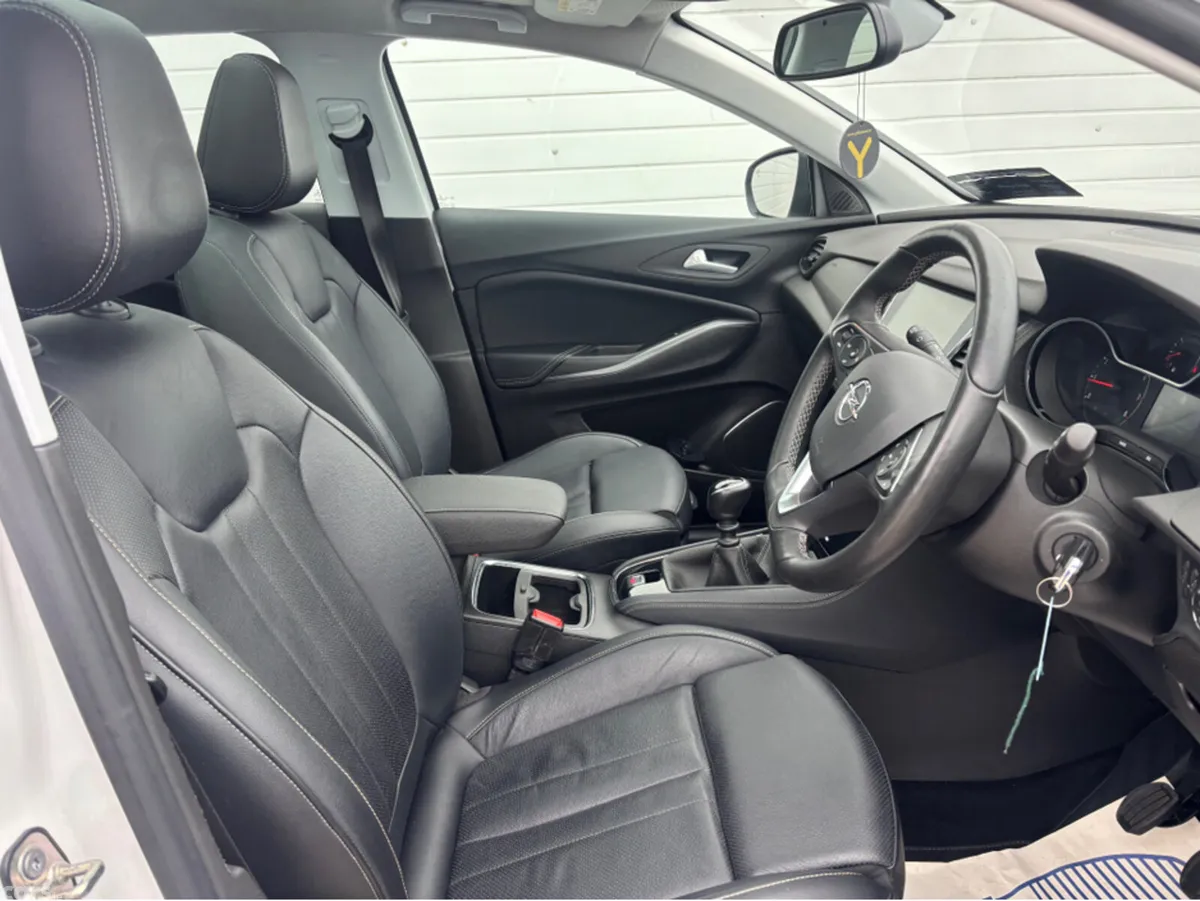 Opel Grandland X MPV, Petrol, 2021, White