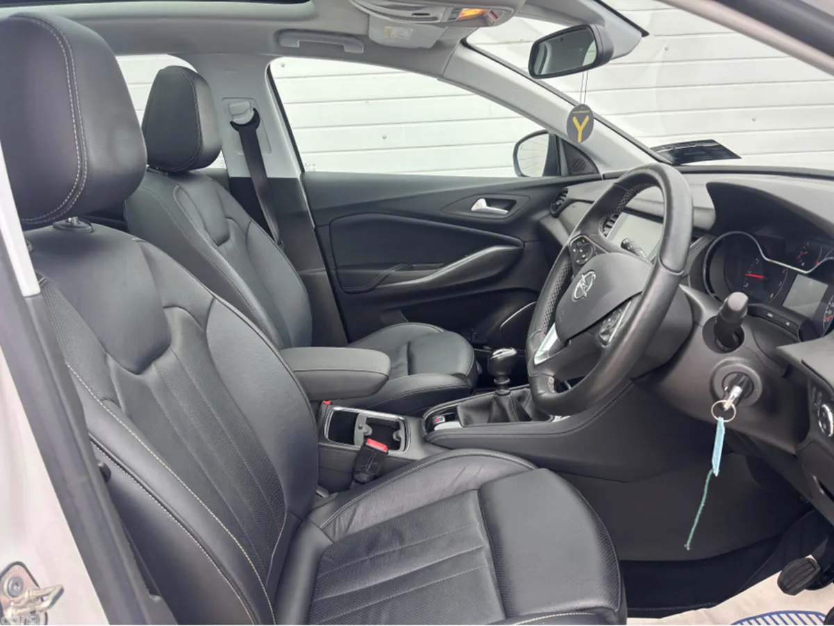 Opel Grandland X MPV, Petrol, 2021, White