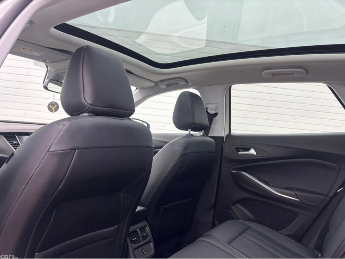 Opel Grandland X MPV, Petrol, 2021, White