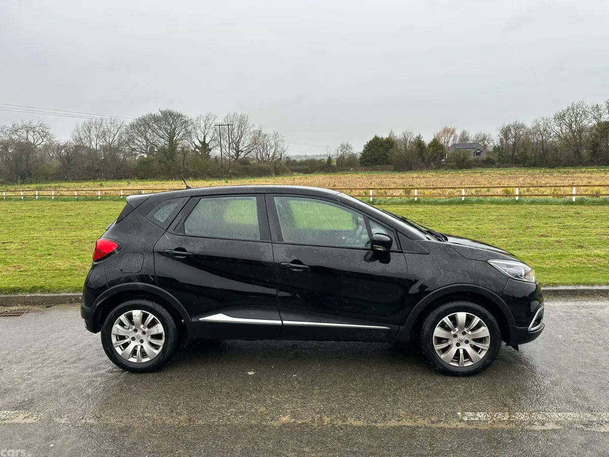 Renault Captur Hatchback, Diesel, 2015, Black