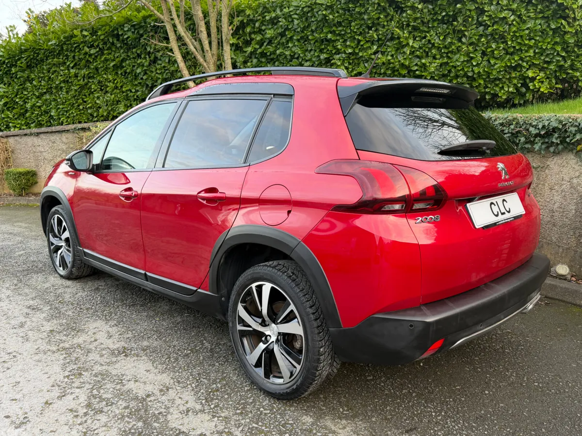 Peugeot 2008 Hatchback, Diesel, 2019, Red