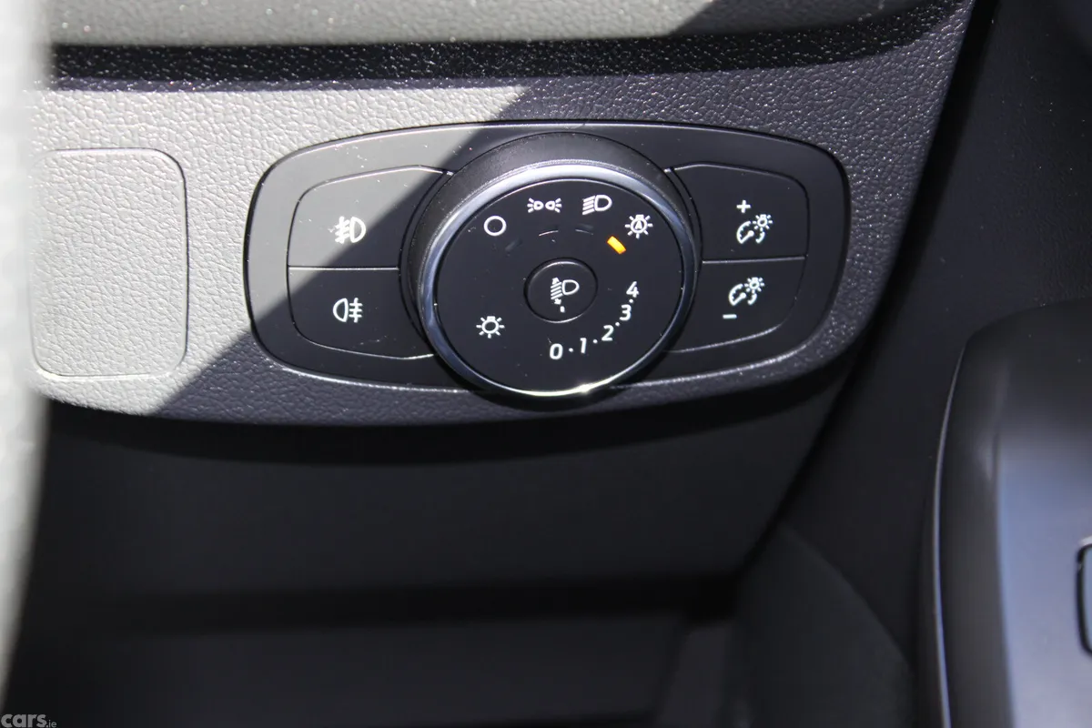 Ford Focus Hatchback, Diesel, 2024, Grey