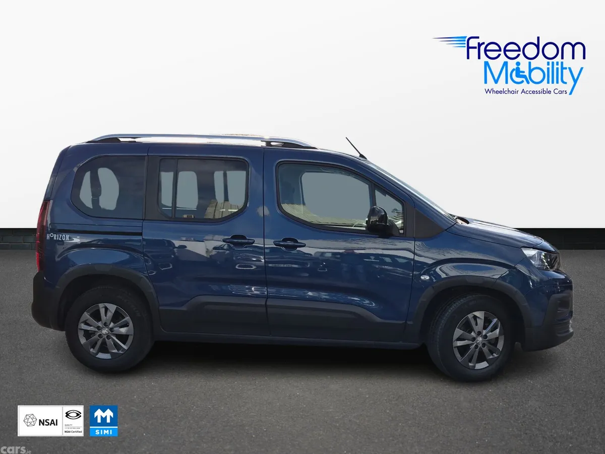 Peugeot Rifter MPV, Diesel, 2022, Blue