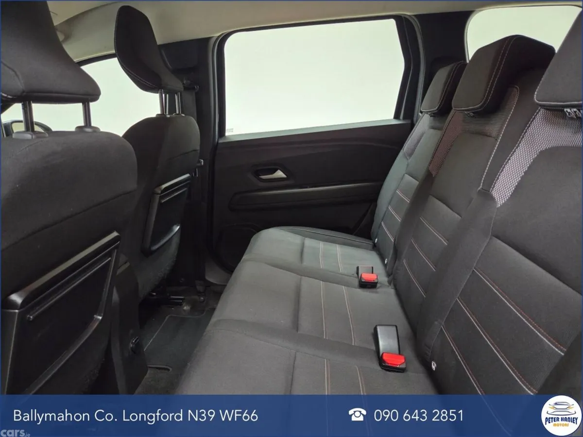 Dacia Jogger MPV, Petrol, 2023, Grey