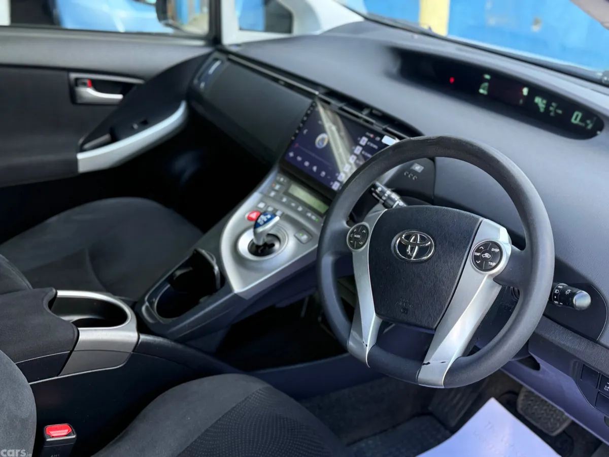 Toyota Prius Hatchback, Petrol Hybrid, 2014, Silver