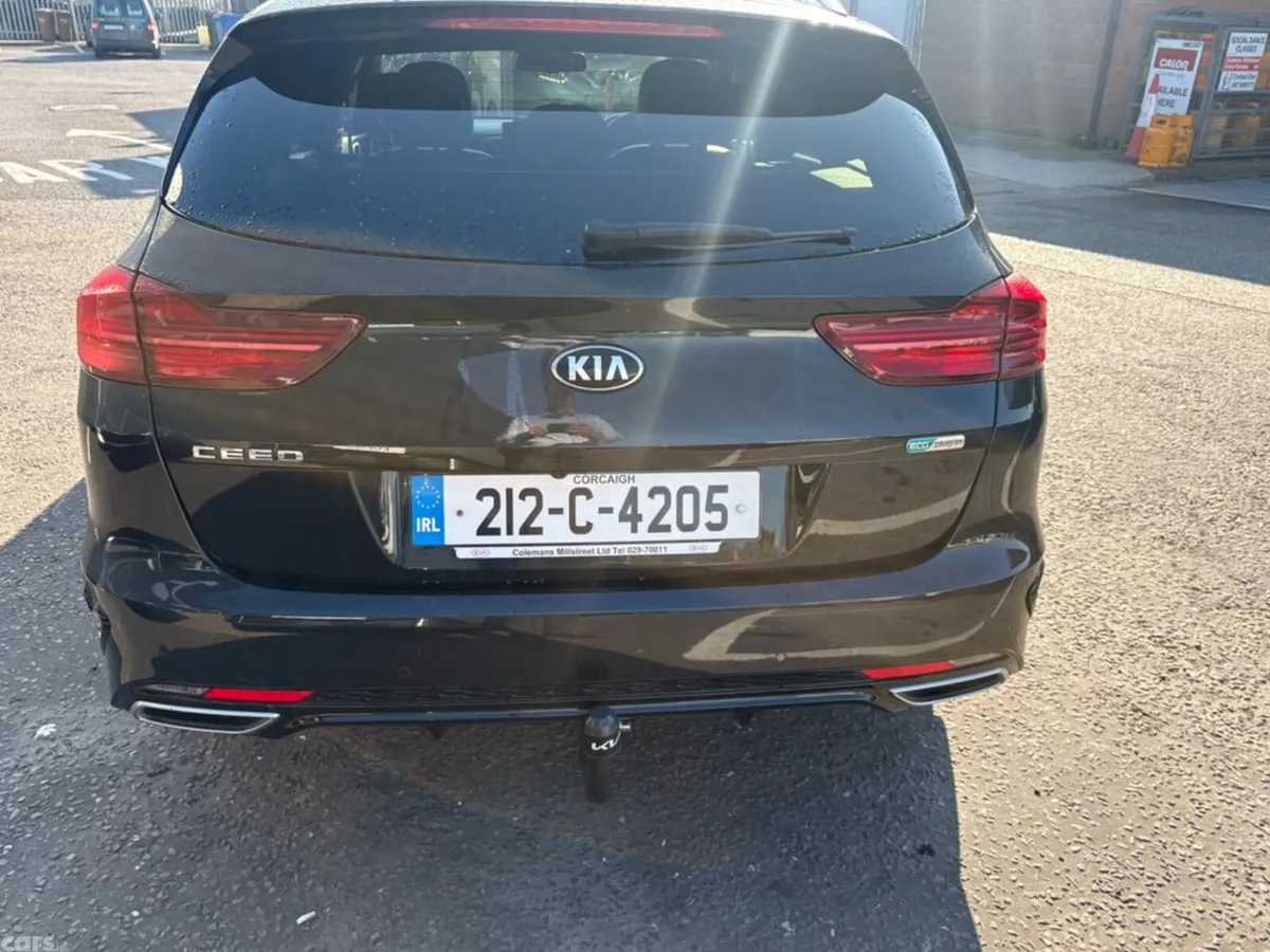 Kia Ceed Estate/Jeep, Petrol Plug-in Hybrid, 2021, Black