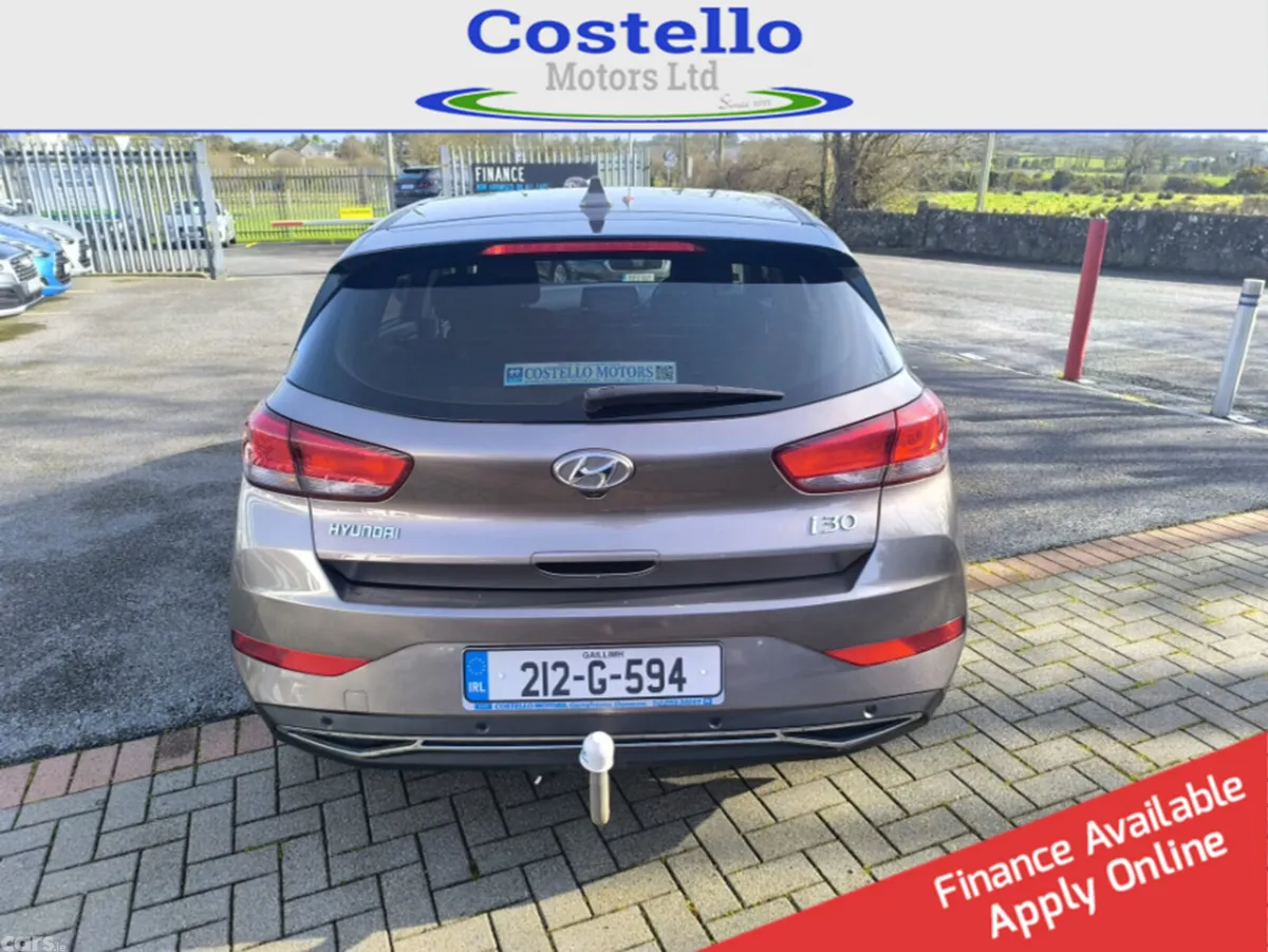 Hyundai i30 Hatchback, Diesel, 2021, Brown
