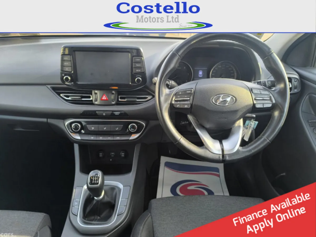 Hyundai i30 Hatchback, Diesel, 2021, Brown