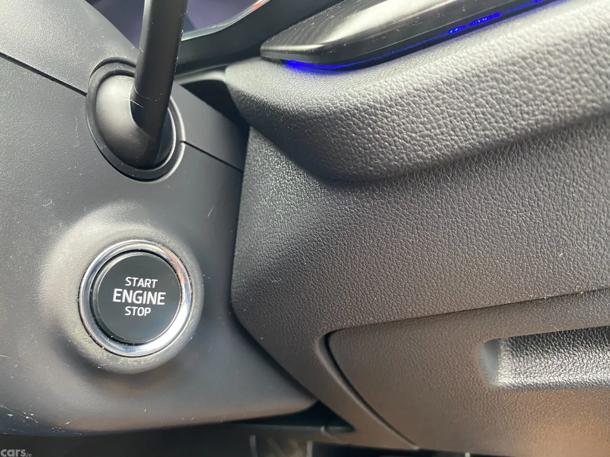 Skoda Octavia Estate, Diesel, 2022, Blue