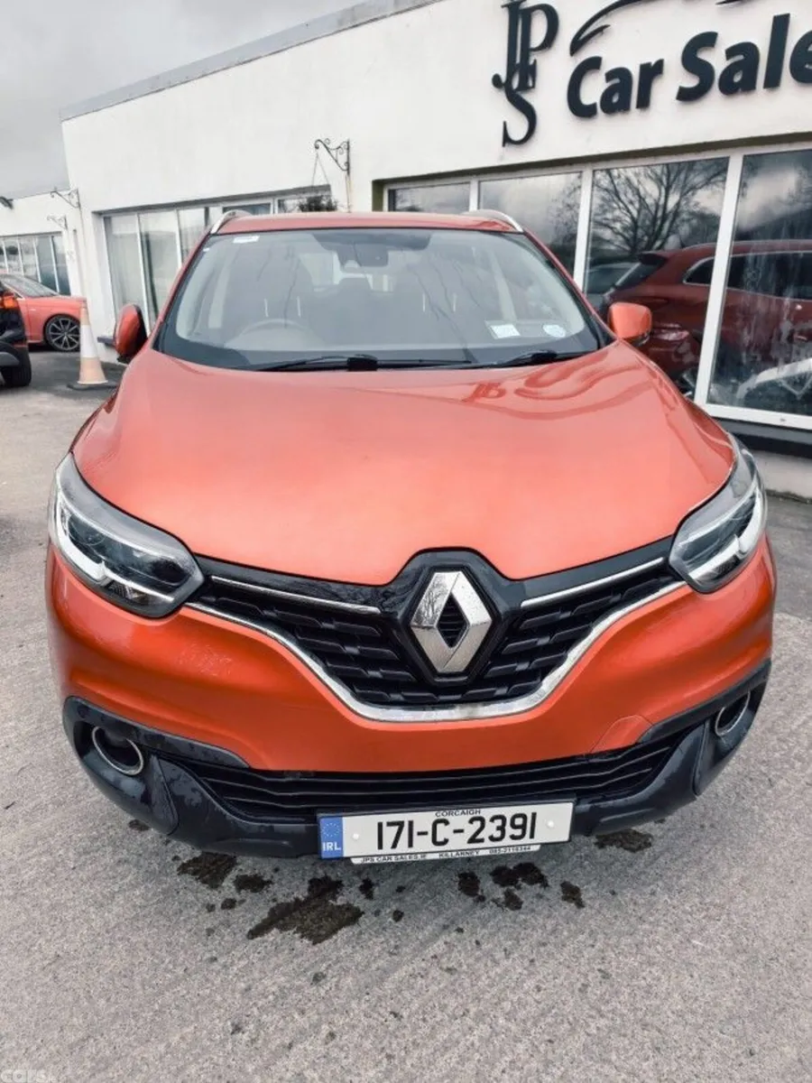 Renault Kadjar SUV, Diesel, 2017, Red