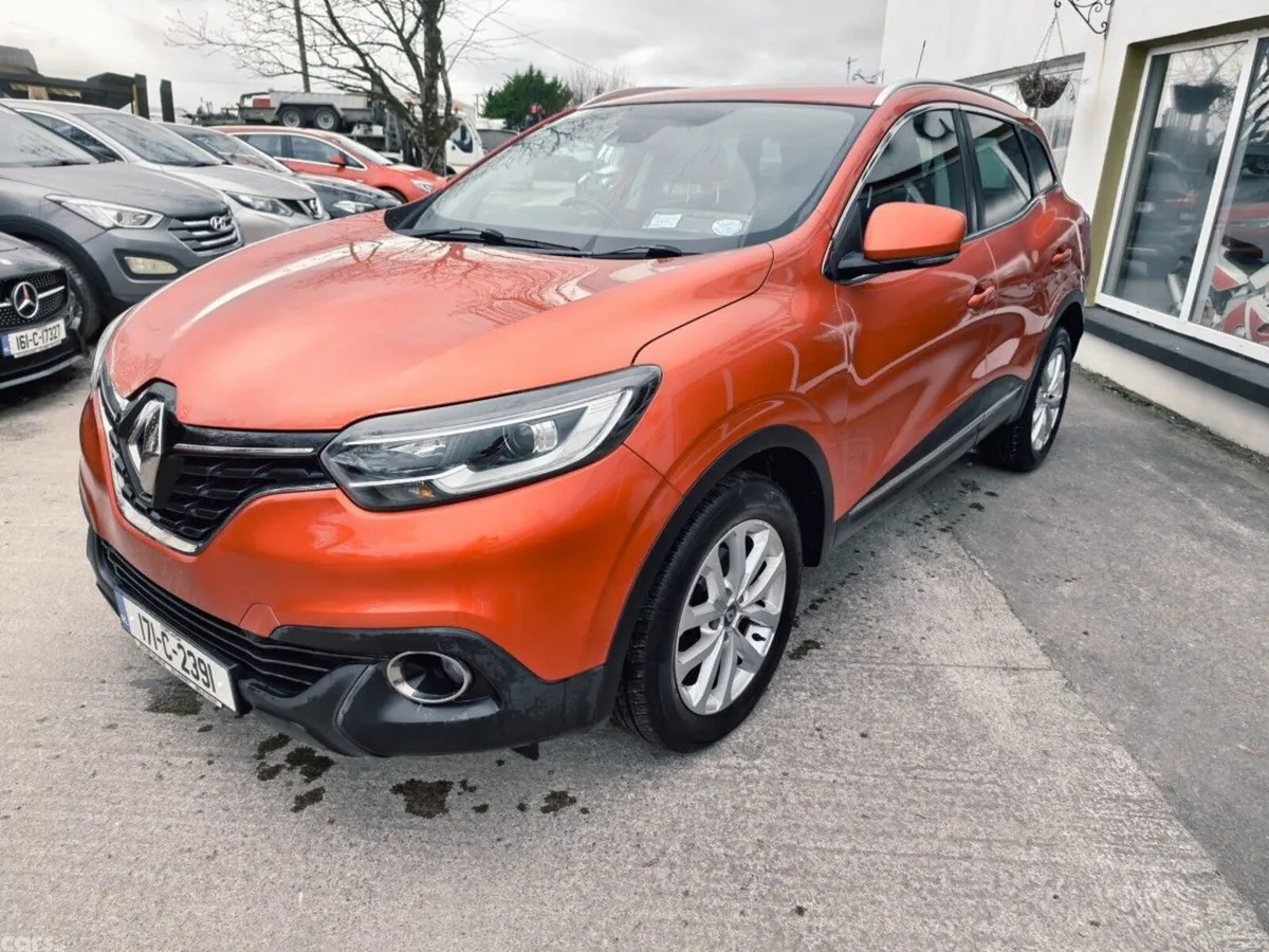 Renault Kadjar SUV, Diesel, 2017, Red