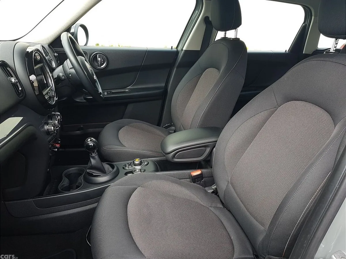 Mini Countryman Hatchback, Diesel, 2018, Grey