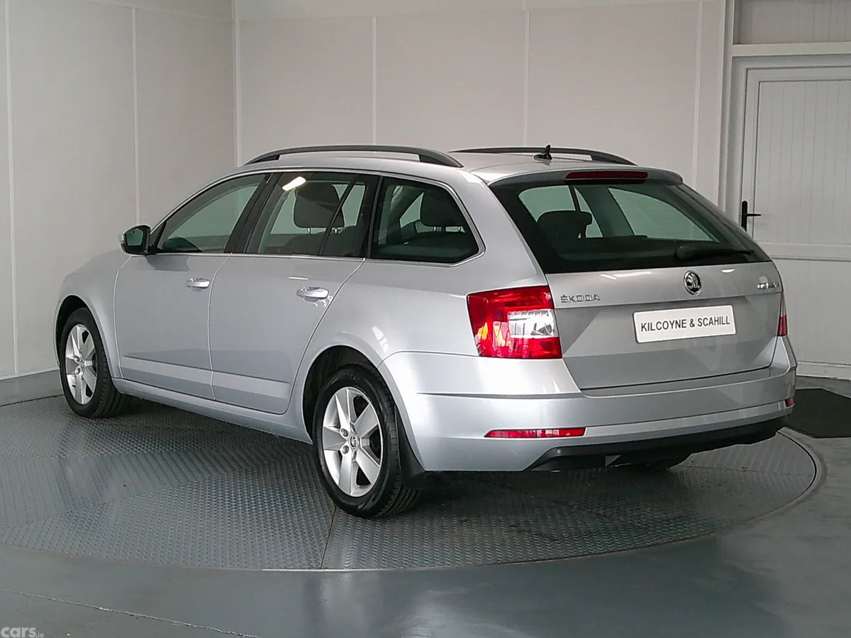 Skoda Octavia Unknown, Unknown, 2020, Grey