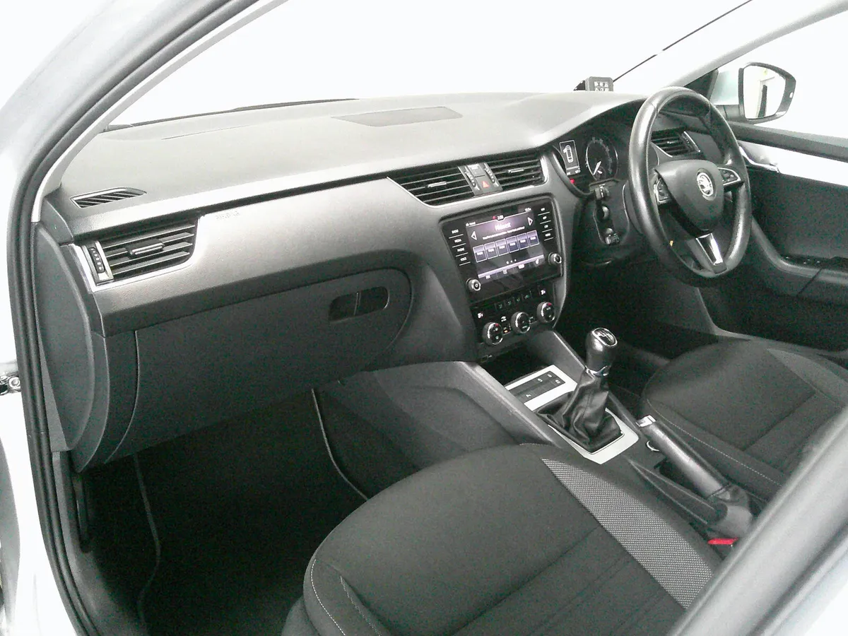 Skoda Octavia Unknown, Unknown, 2020, Grey