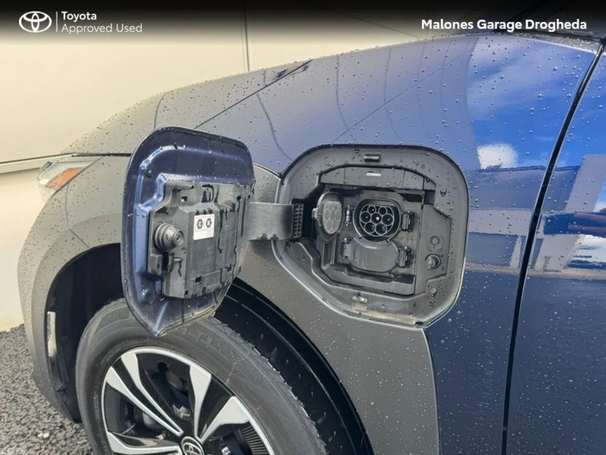 Toyota bZ4X Estate, Electric, 2023, Blue