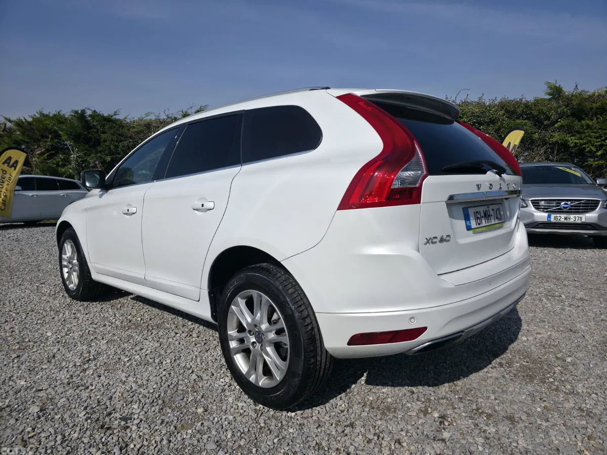 Volvo XC60 SUV, Diesel, 2016, White