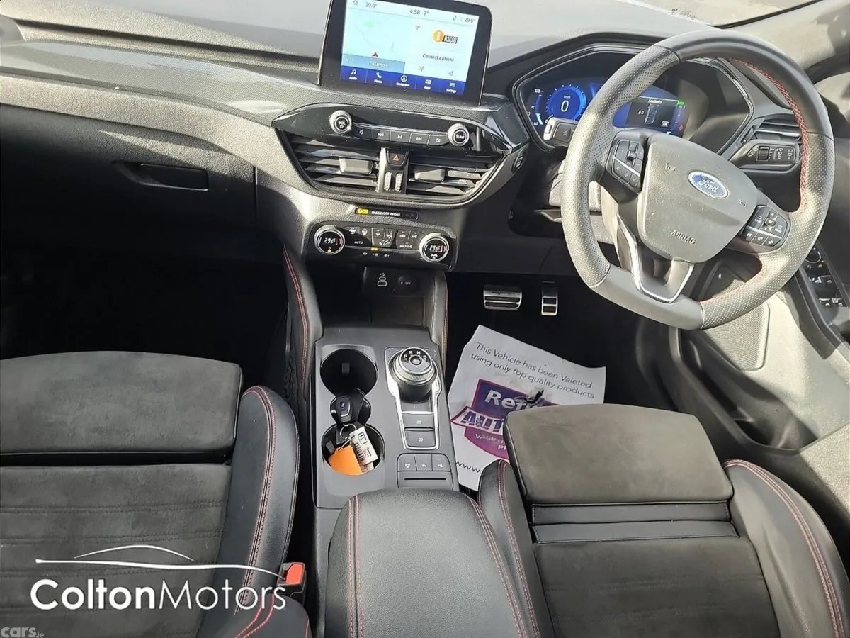 Ford Kuga SUV, Petrol Plug-in Hybrid, 2023, Black