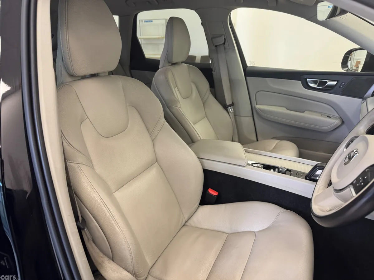 Volvo XC60 SUV, Diesel, 2021, Black