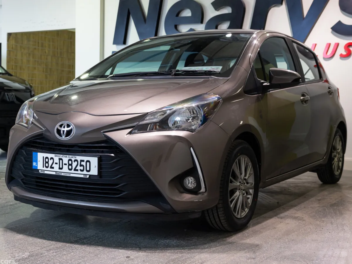 Toyota Yaris Hatchback, Petrol, 2018, Grey