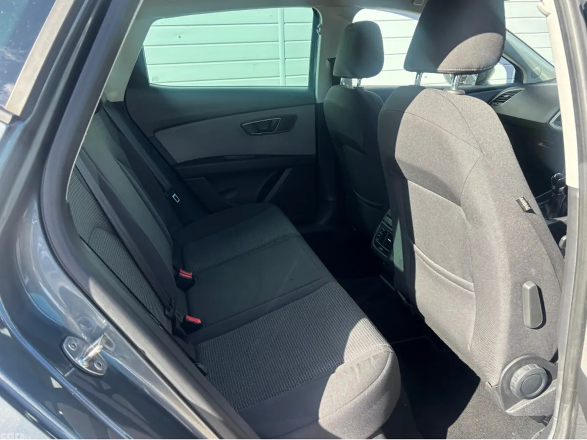 SEAT Leon Hatchback, Diesel, 2018, Grey