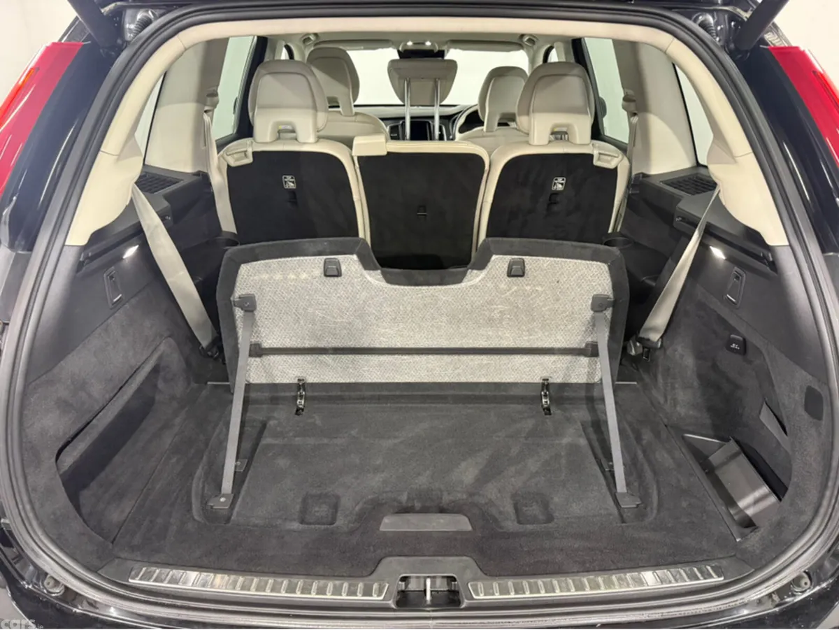 Volvo XC90 Estate, Diesel, 2017, Black