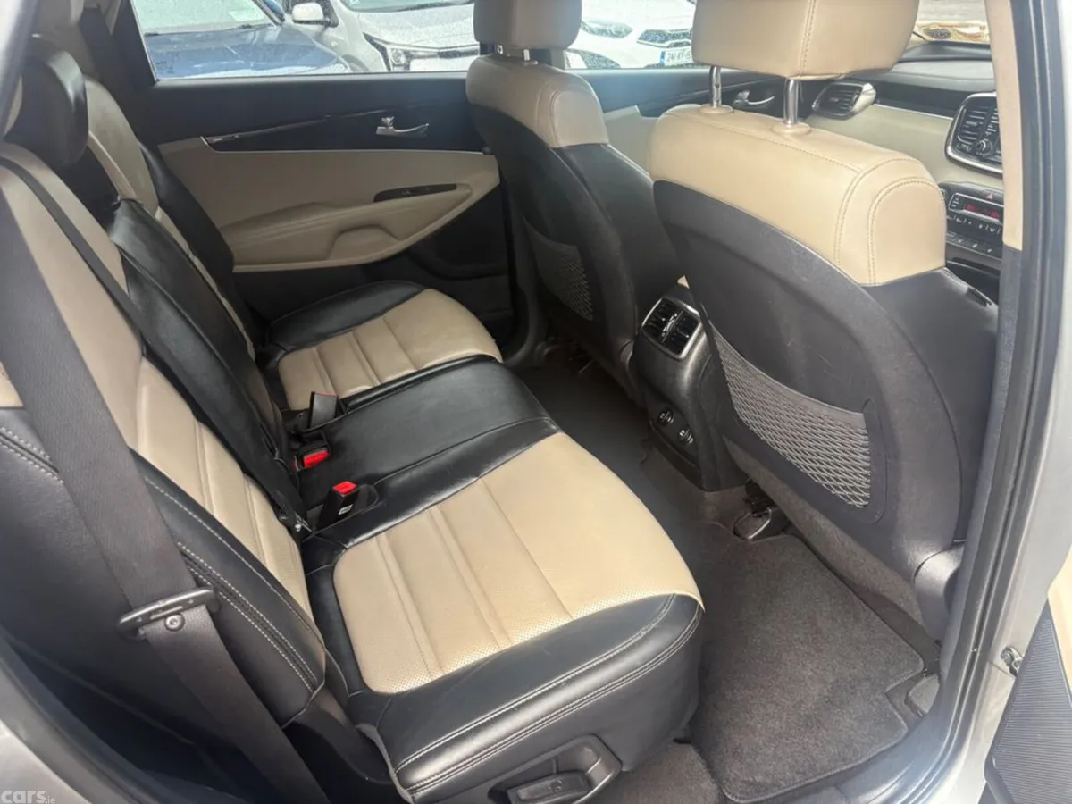 Kia Sorento SUV, Diesel, 2020, Grey