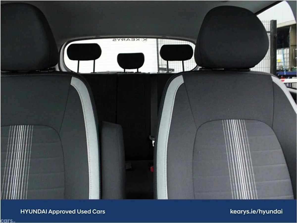 Hyundai i10 Hatchback, Petrol, 2024, Grey