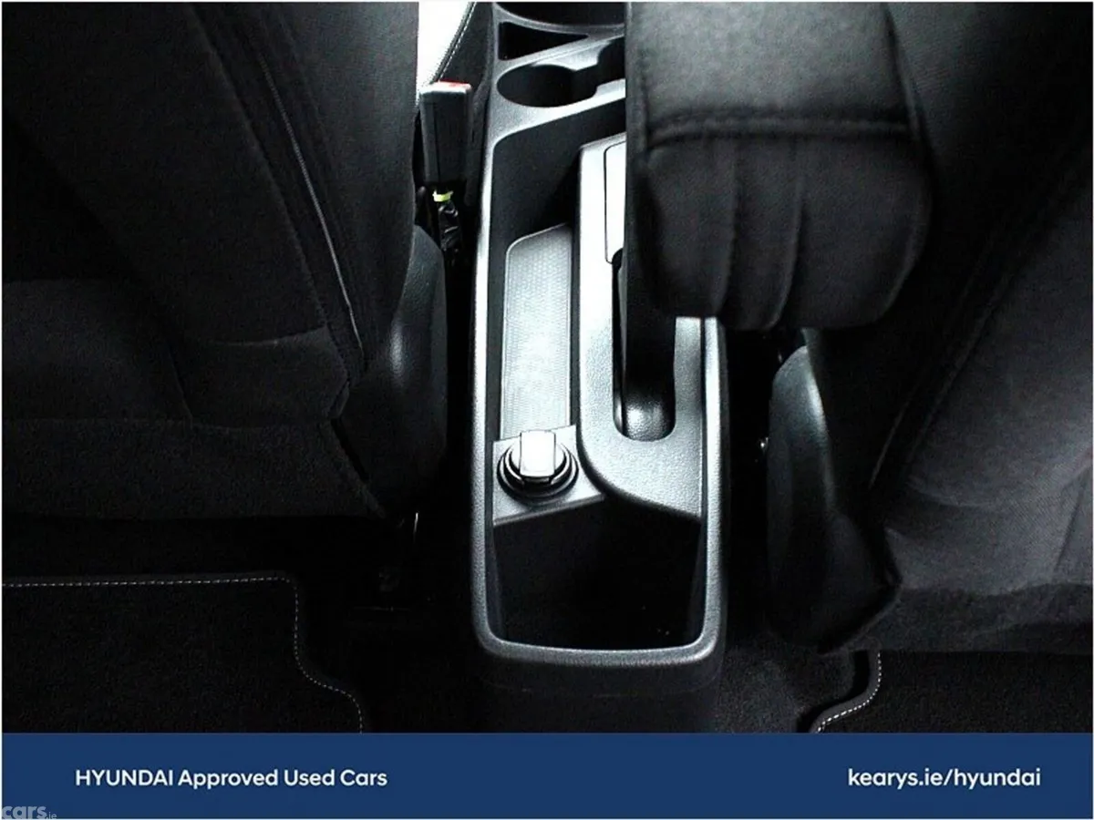 Hyundai i10 Hatchback, Petrol, 2024, Grey
